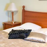Hotel Fjalar 3*
