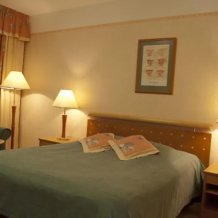 Hotel Fjalar