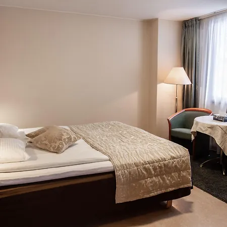 Hotel Fjalar