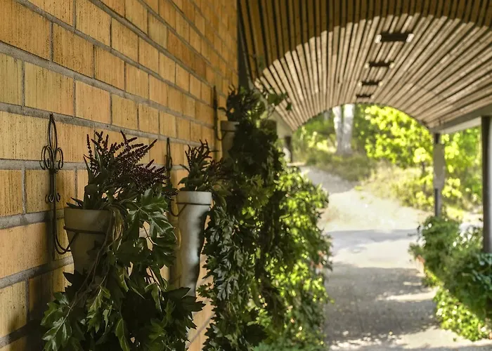 Fjalar Hotel Salo (Salo)